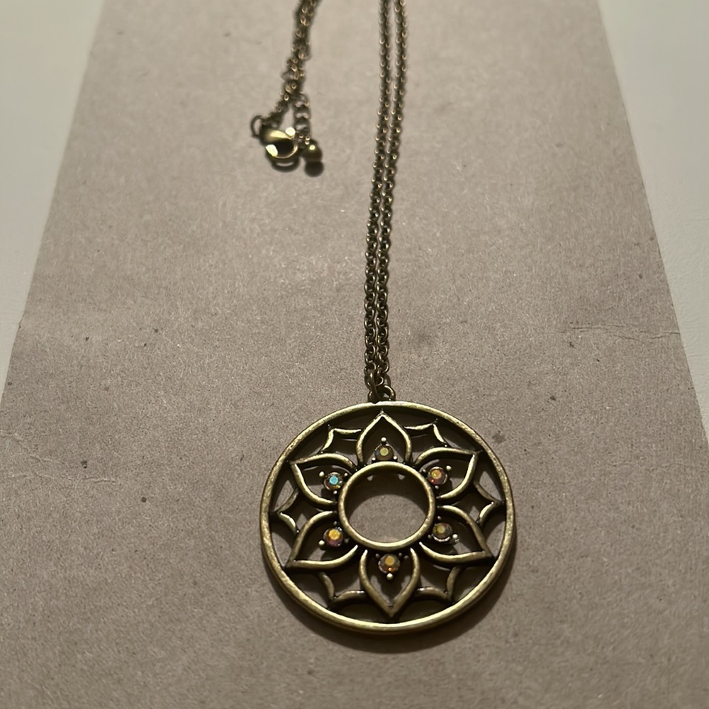 Earthbound trading co necklace - Picture 3 of 5